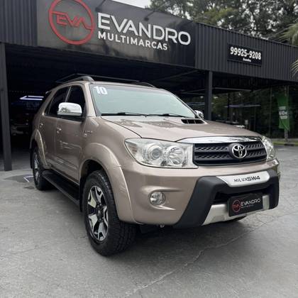 TOYOTA HILUX SW4 3.0 SRV 4X4 16V TURBO INTERCOOLER DIESEL 4P MANUAL